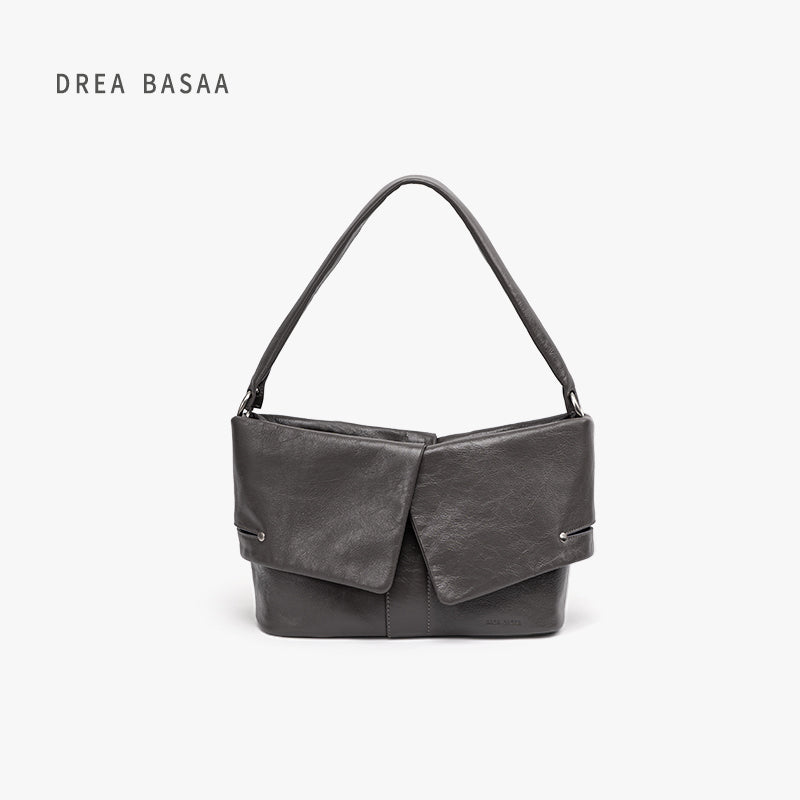 The Fan Series Scalloped Small Bag（Silver） – DREABASAA