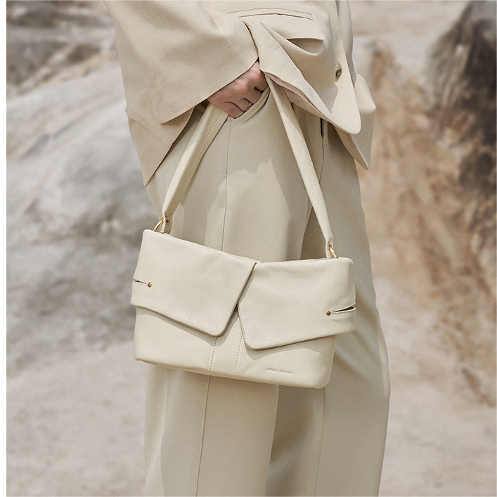 DREA BASAA gather bag AP STUDIO AP STUDIO(エーピー DREA BASAA gather bag AP STUDIO AP STUDIO(エーピー