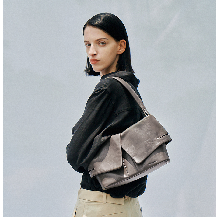 Lapel Series Large Bag Charcoal grey