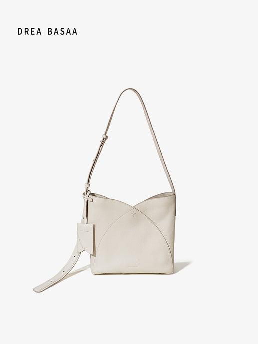 Lychee Pattern Petal Hobo Bag Small