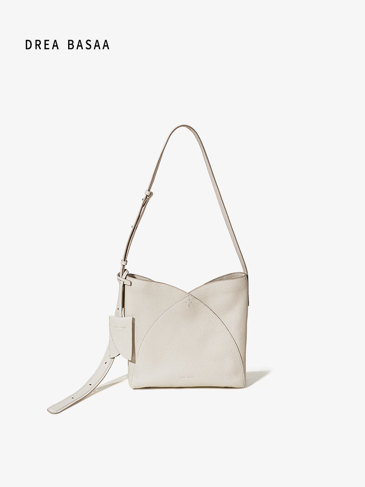 Lychee Pattern Petal Hobo Bag Small