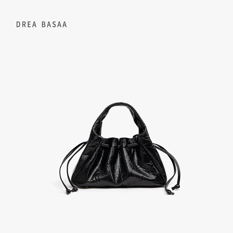 The Fan Series Scalloped Small Bag（Black ）